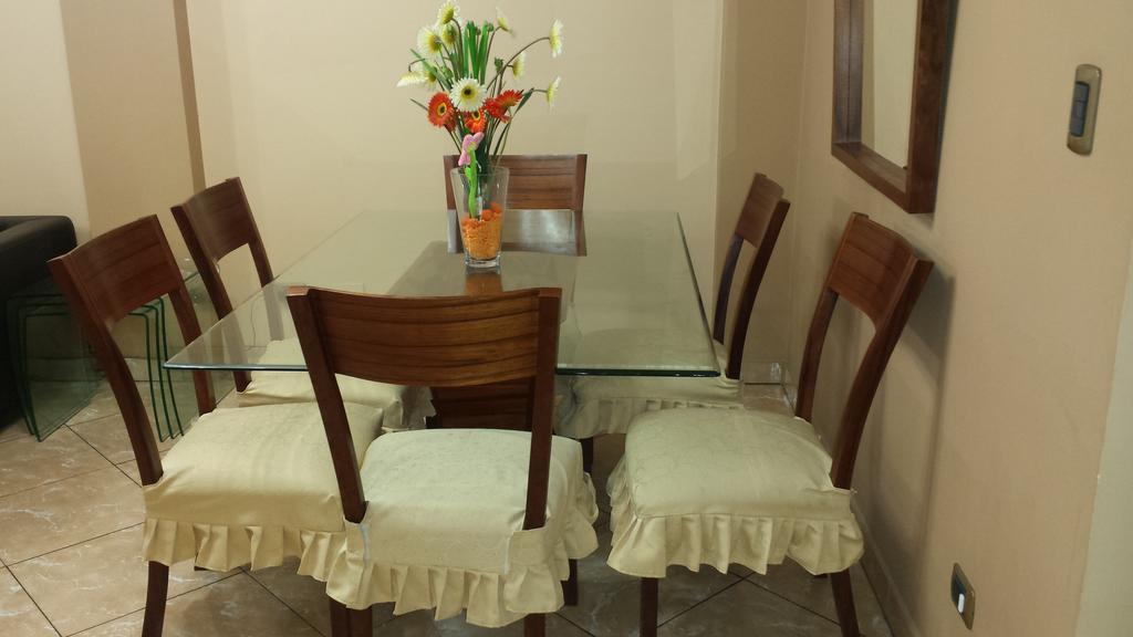 San Isidro Guest House Lima Quarto foto